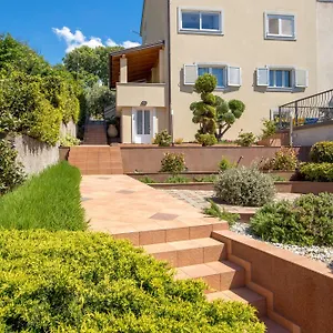 Mladenka Apartman